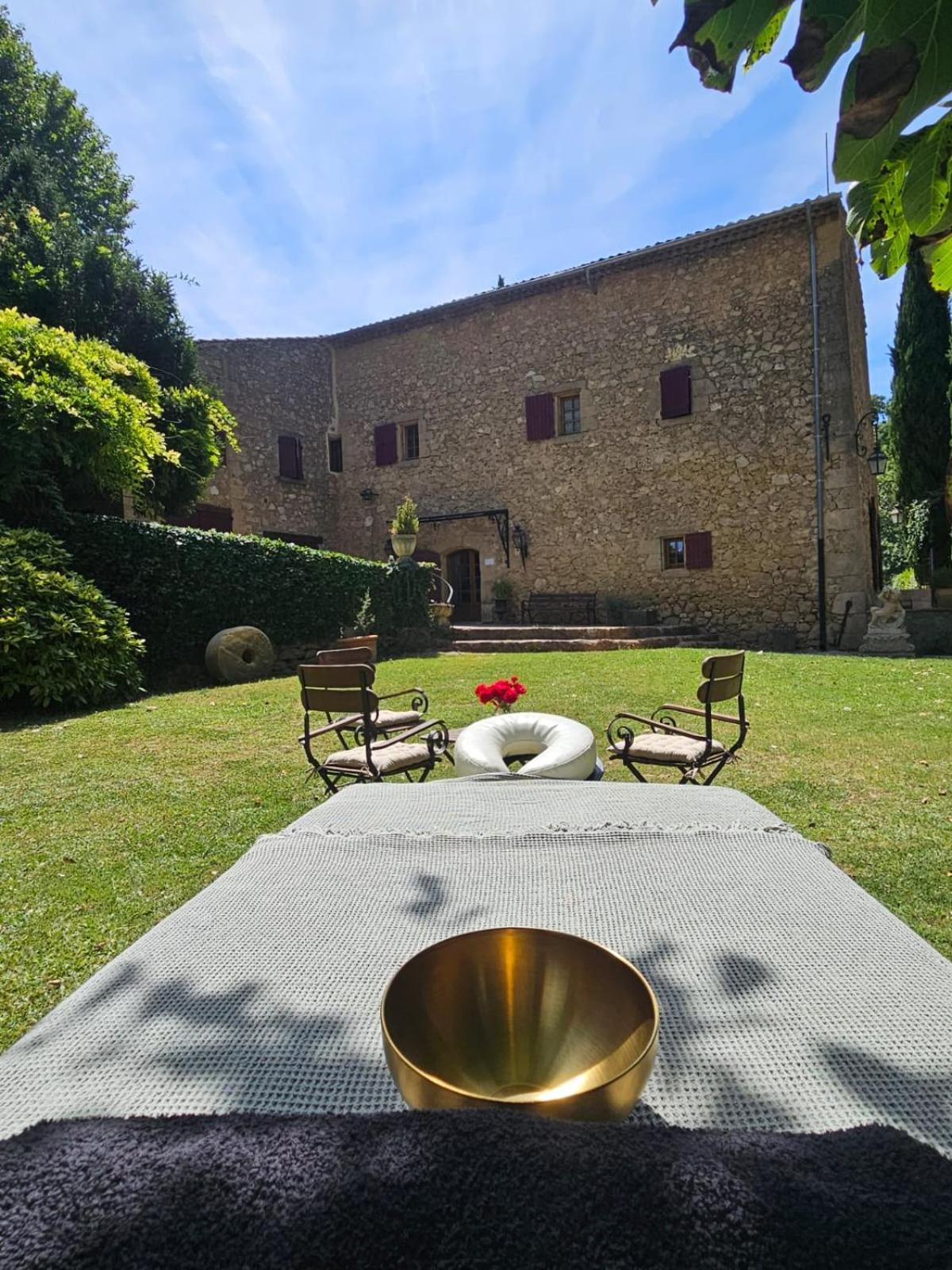 Le Vieux Moulin De Jouques Bed and Breakfast Exteriör bild
